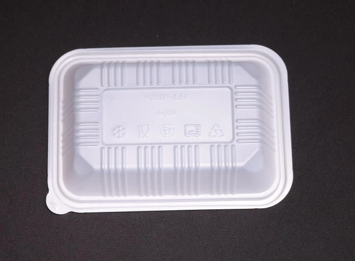 Nhiệt độ chịu nhiệt và các trường hợp áp dụng cho hộp cơm CPLA là bao nhiêu?